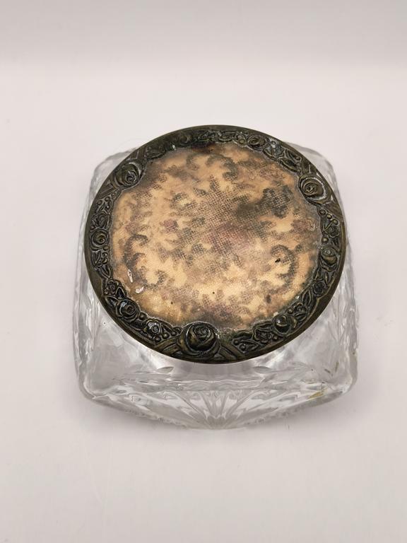 Kryształowe puzderko - szkatułka