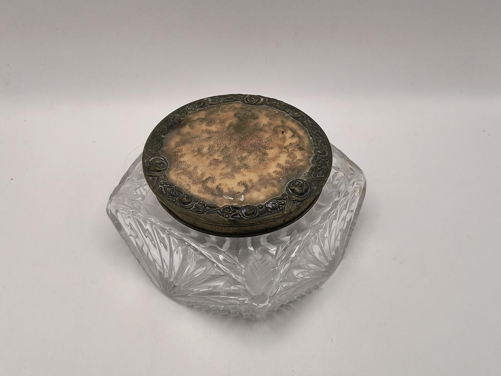 Kryształowe puzderko - szkatułka