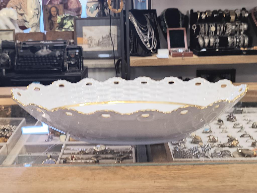 Patera-misa porcelanowa z motywem kwiatowym  - Pirken-hammer, Czechy