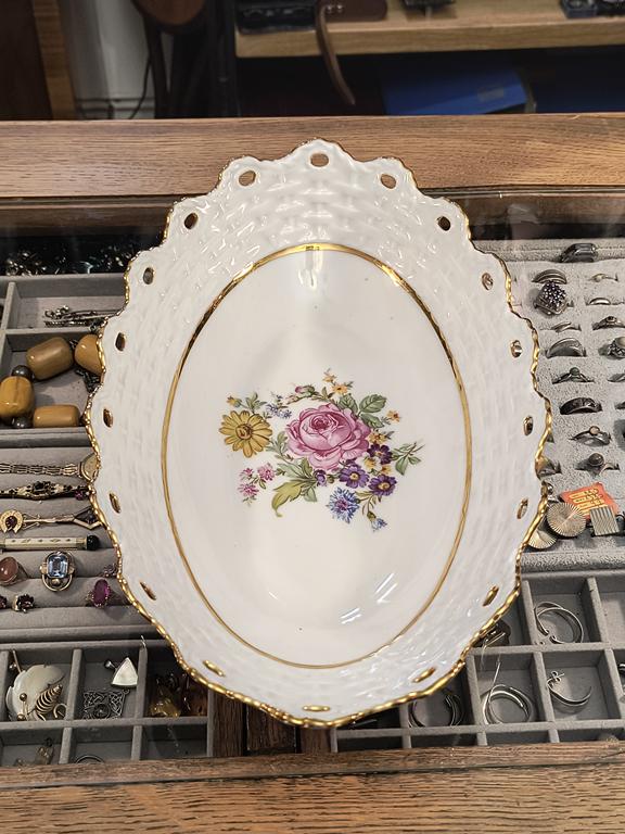 Patera-misa porcelanowa z motywem kwiatowym  - Pirken-hammer, Czechy