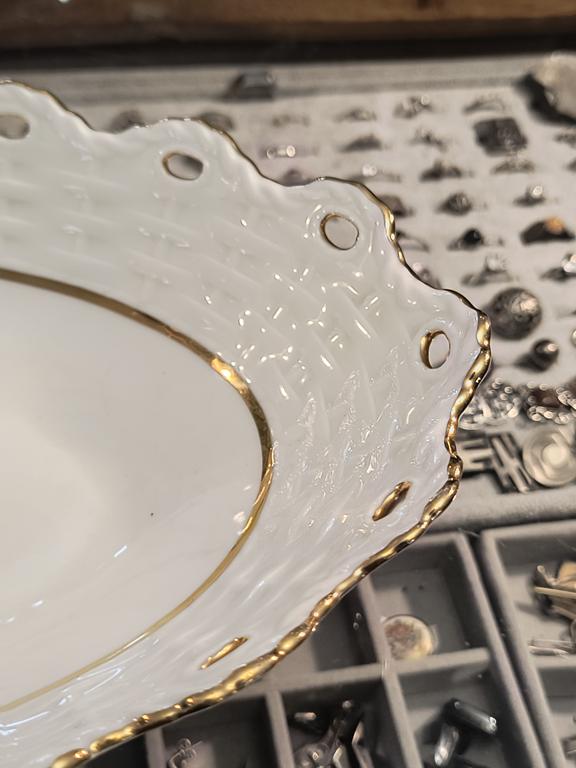 Patera-misa porcelanowa z motywem kwiatowym  - Pirken-hammer, Czechy