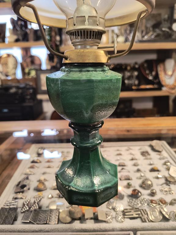 Lampa naftowa - szkło malachitowe