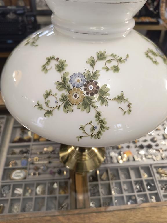 Lampa naftowa - Kosmos Brenner - klosz szklany z motywem kwiatowym