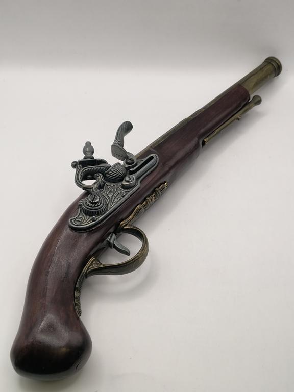 Pistolet skałkowy - replika