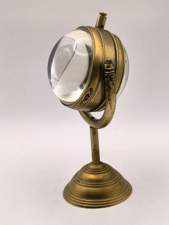 Zegarek w kształcie kuli - OXUS - przycisk do papieru