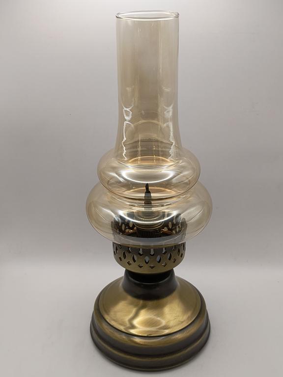 Lampa naftowa miedziana