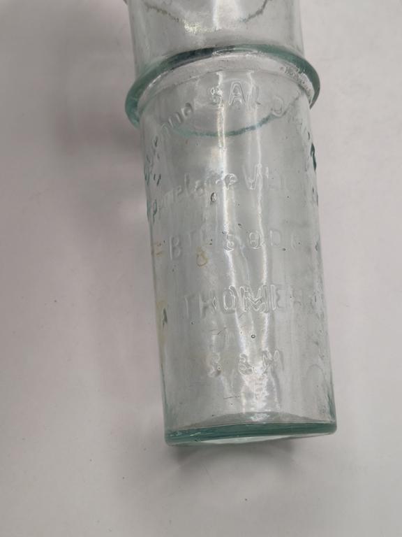 Stary pojemnik apteczny