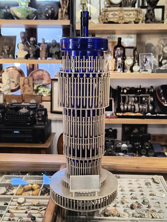 Puchar-nagroda dla dyrektora przedsiębiorstwa Metalurgia-Komuna Paryska Radomsko, 1978 r.