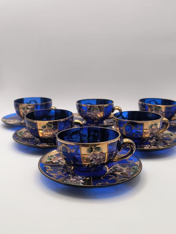 Zestaw filiżanek szklanych kobaltowych, Bohemia