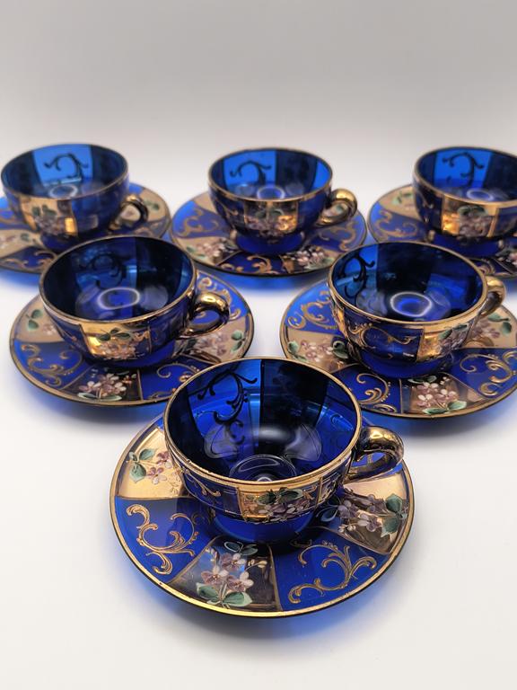 Zestaw filiżanek szklanych kobaltowych, Bohemia