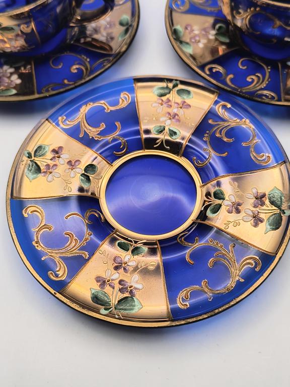 Zestaw filiżanek szklanych kobaltowych, Bohemia