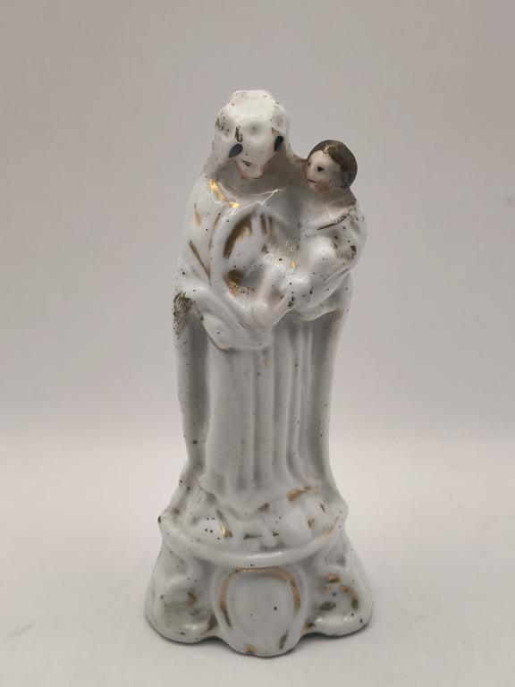 Figurka porcelanowa Matki Boskiej z Dzieciątkiem, XIX w.