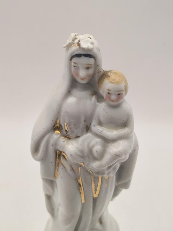 Figurka porcelanowa - Matka Boska z Dzieciątkiem, XIX-XX w.