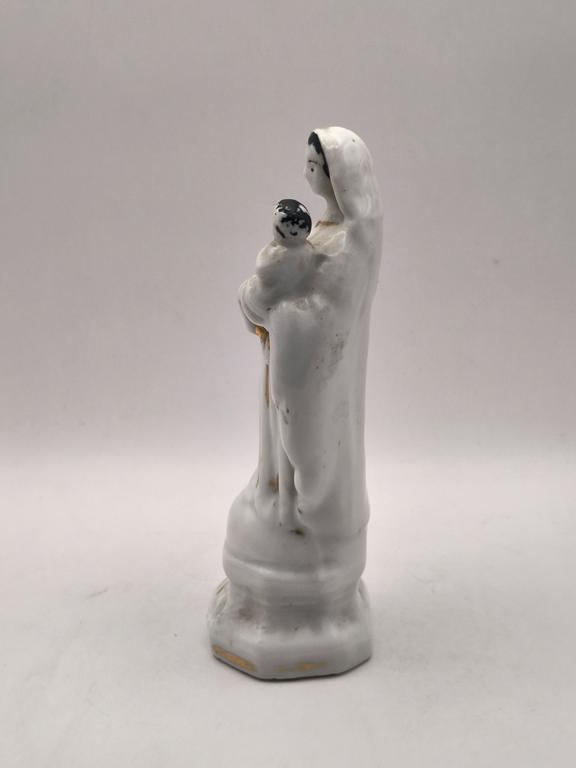 Figurka porcelanowa - Maryja z Dzieciątkiem