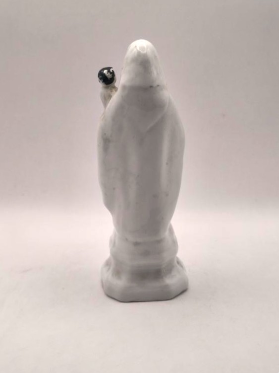 Figurka porcelanowa - Maryja z Dzieciątkiem