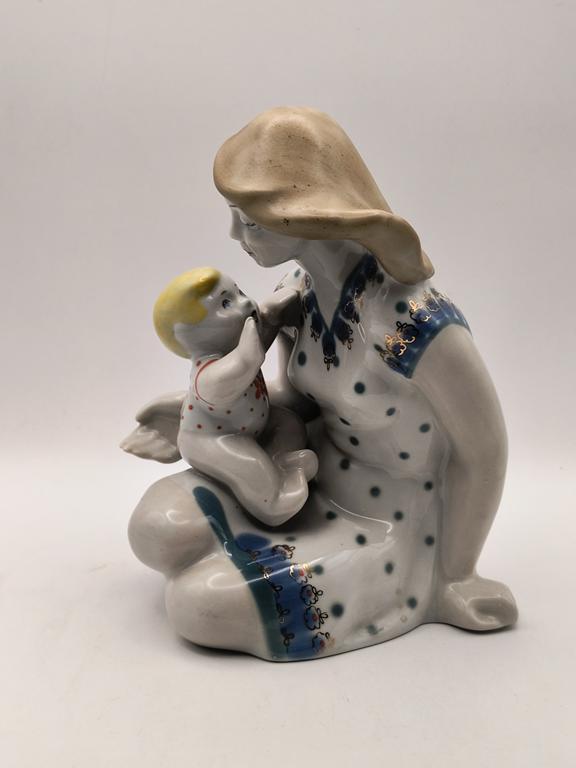 Stara figurka porcelanowa - Kobieta z Dzieckiem, Połonne