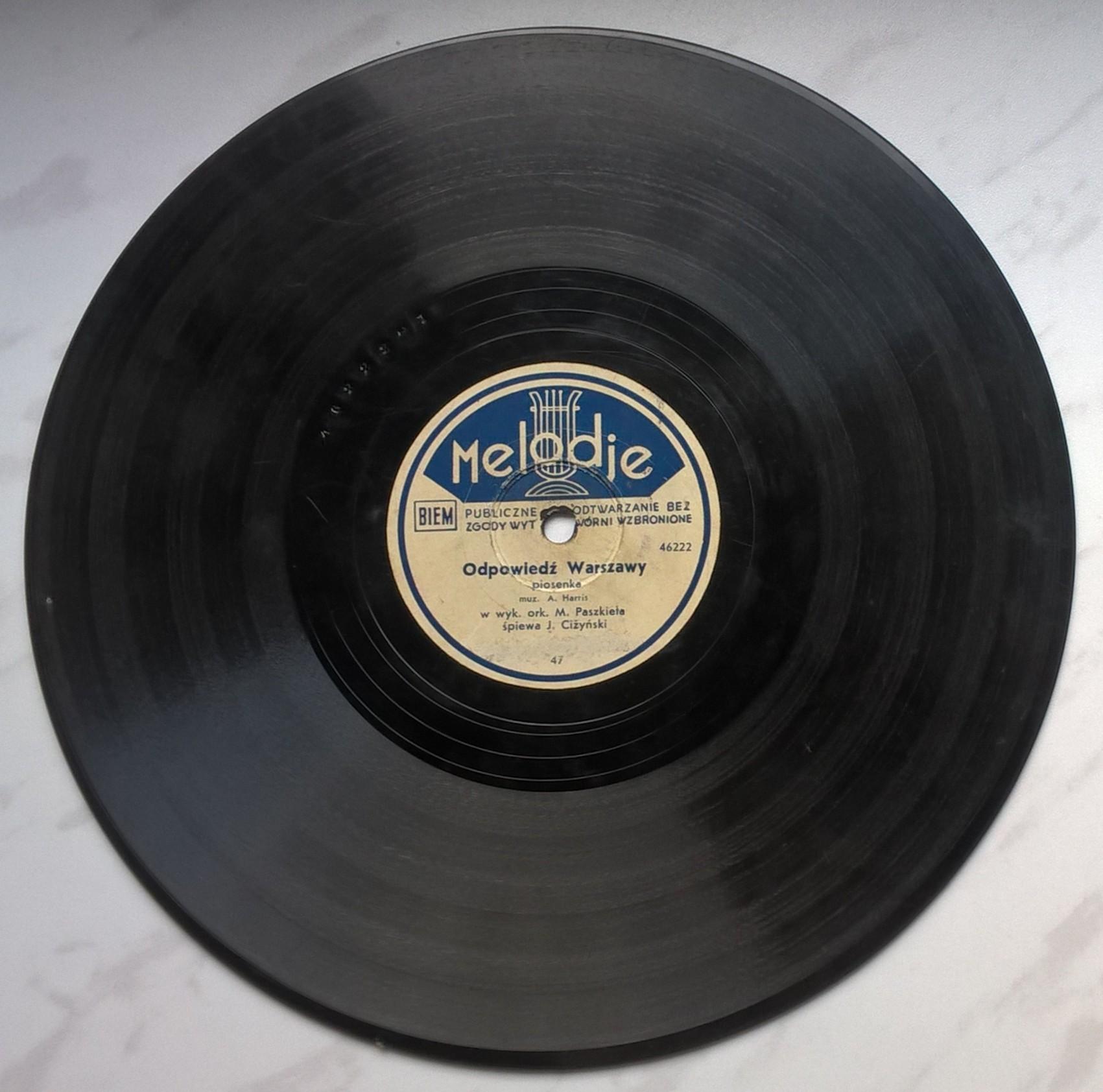 Płyta szelakowa Melodje - tango "Tango Artystyczne" oraz piosenka "Odpowiedź Warszawy"