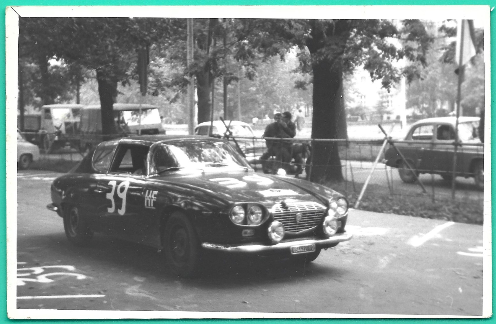 Zdjęcie samochodu rajdowego