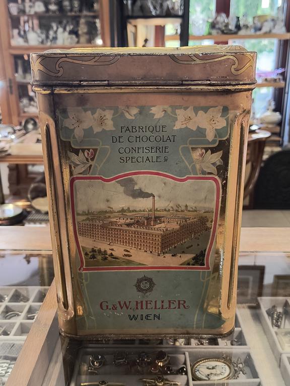Duża puszka po słodyczach - G. & W. HELLER, WIEN (Wiedeń)