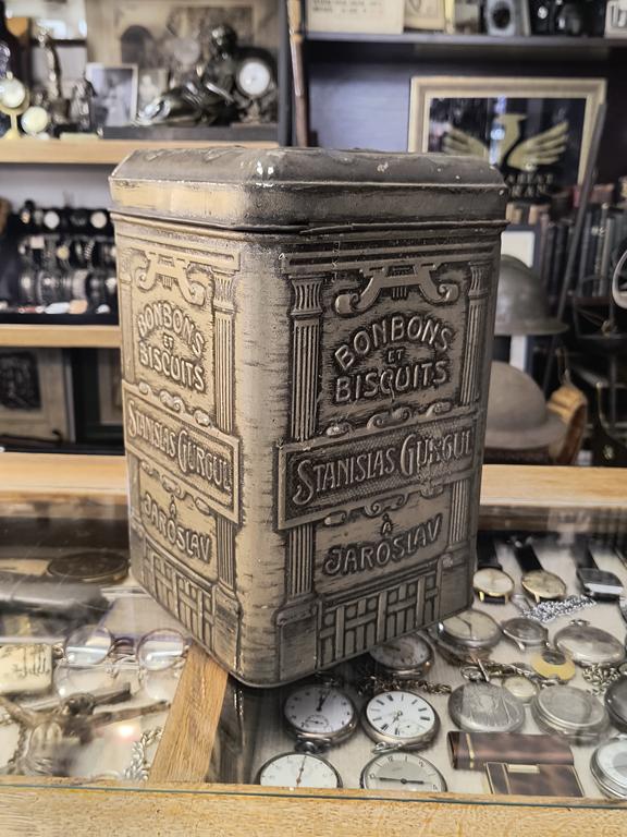 Puszka po słodyczach - STANISLAS GURGUL A JAROSLAV (Stanisław Gurgul, Jarosław)