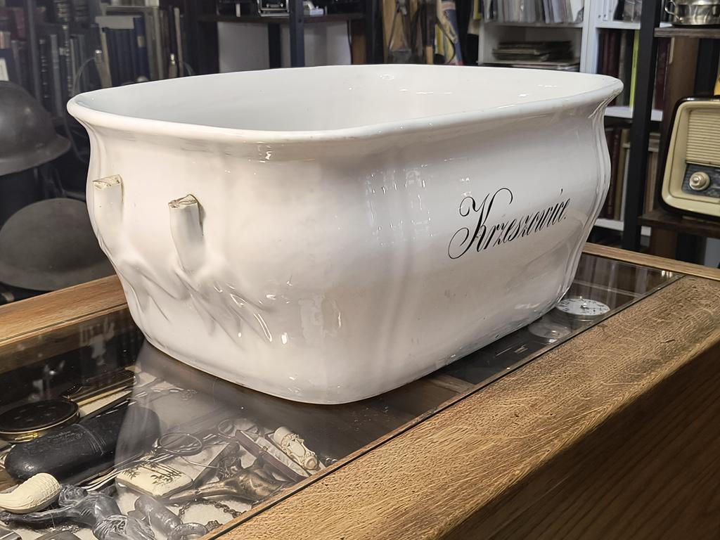 Misa-waza porcelanowa - Krzeszowice, Pałac Potockich