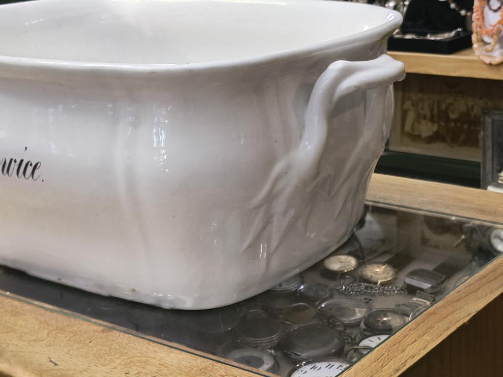 Misa-waza porcelanowa - Krzeszowice, Pałac Potockich