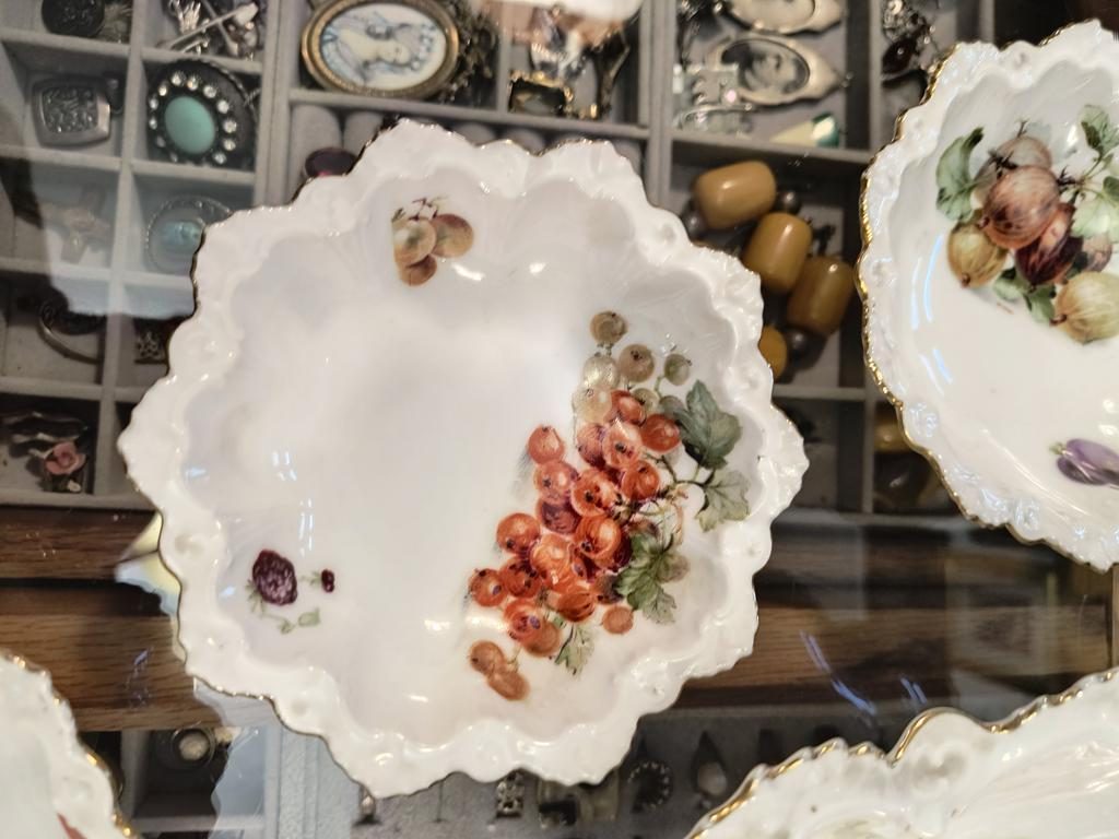 Zestaw porcelanowych miseczek z owocami - MZ Altrohlau CM-R Czechoslovakia