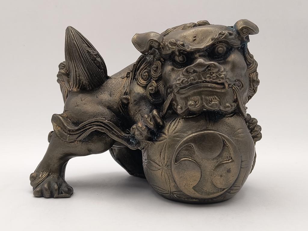 Figurka - chiński lew stróżujący Foo