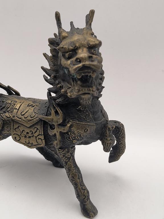 Figurka Qilina - mitologia chińska