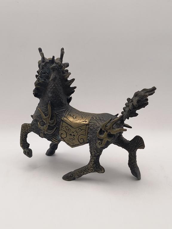Figurka Qilina - mitologia chińska