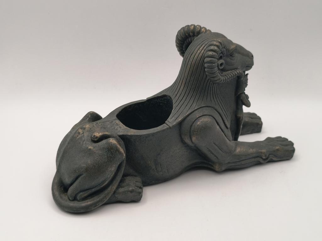 Figurka sfinksa z głową barana - świecznik, Egipt