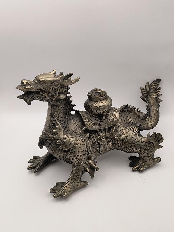 Duża figurka smoka - Chiny, XX w.