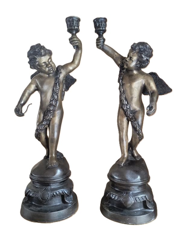 Para świeczników z brązu - anioły - sygn. CHIPARUS