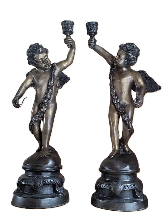 Para świeczników z brązu - anioły - sygn. CHIPARUS