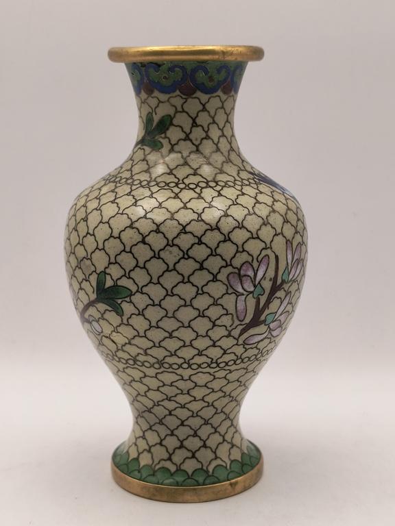 Wazon z emalią cloisonne, Chiny,  XX w.