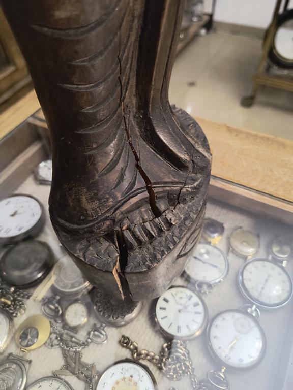 Rzeźba drewniana kobiety - Indie