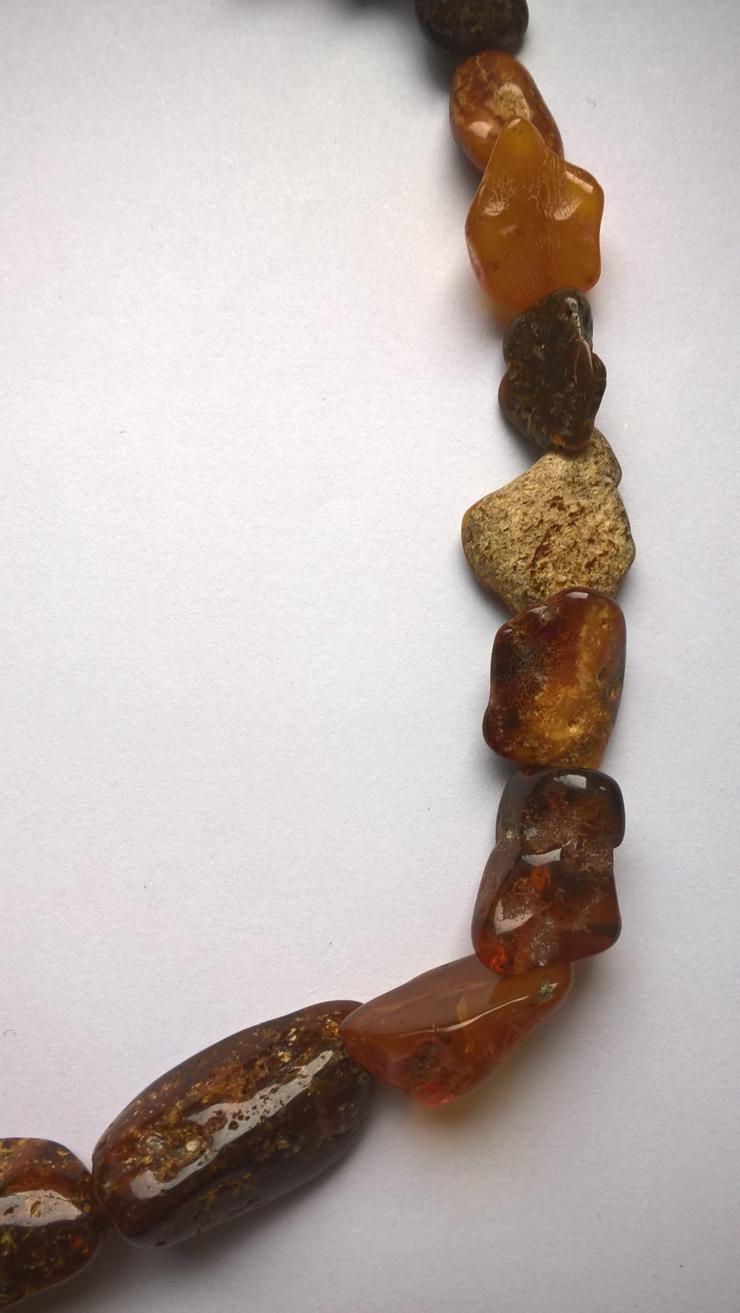 Naszyjnik z bursztynów