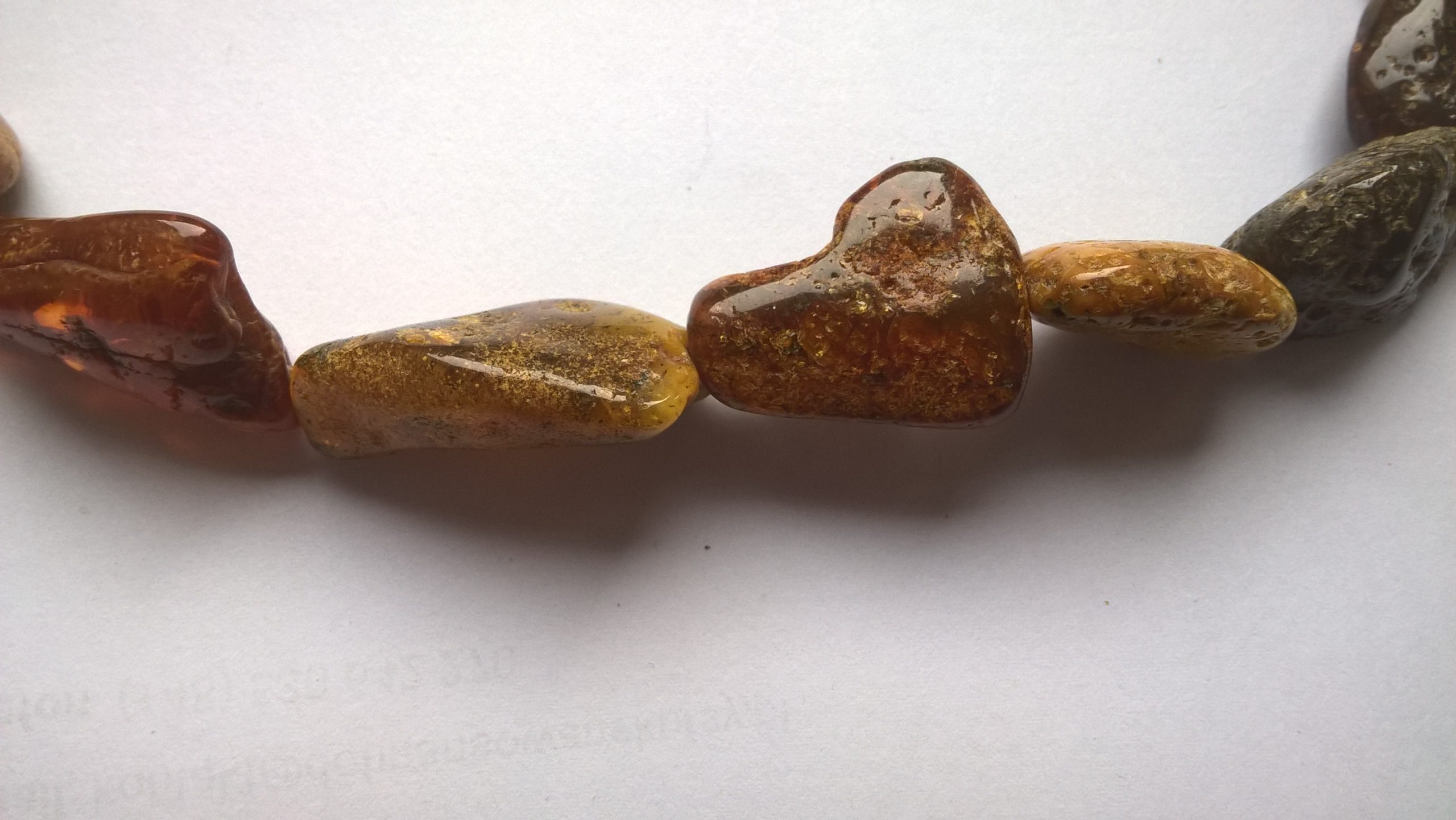 Naszyjnik bursztynowy