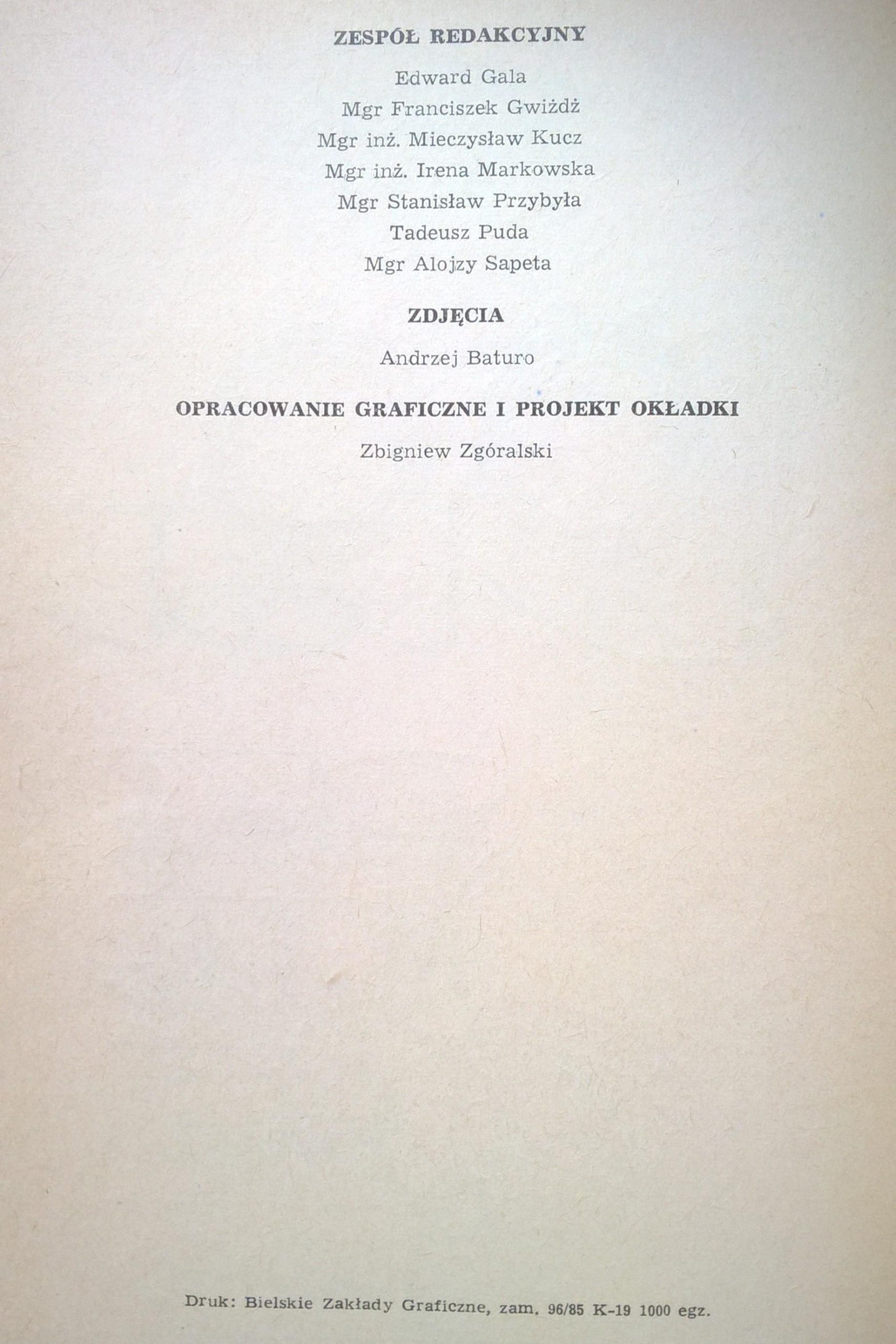 Książka "100 lat Fabryk Mebli Giętych w Jasienicy" 1985 r.