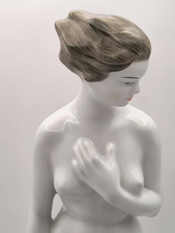 Figurka porcelanowa - akt kobiety - Hollohaza, Węgry