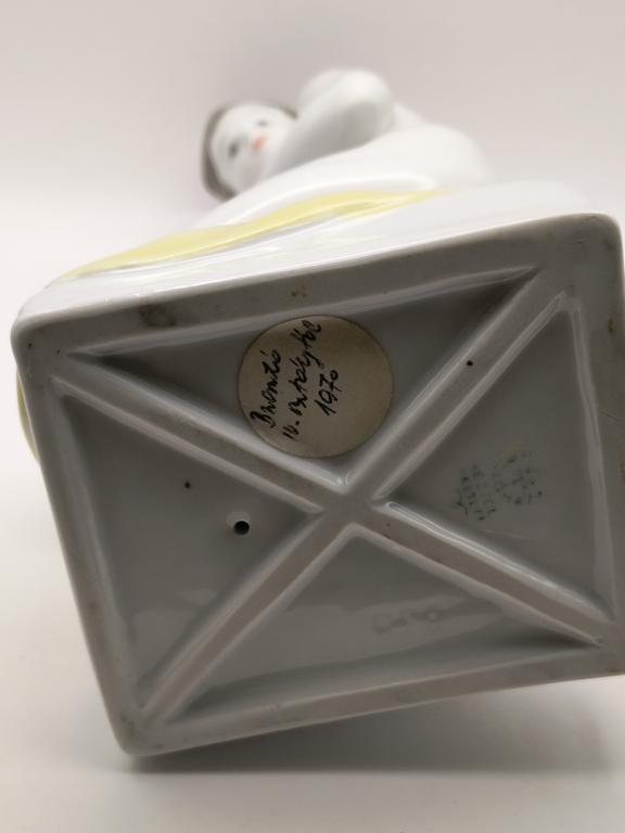 Figurka porcelanowa - akt kobiety - Hollohaza, Węgry
