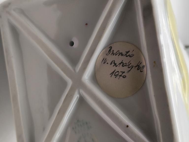 Figurka porcelanowa - akt kobiety - Hollohaza, Węgry