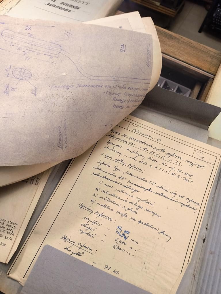 Oryginalne plany konstrukcyjne - szybowiec Salamandra 49 i 53