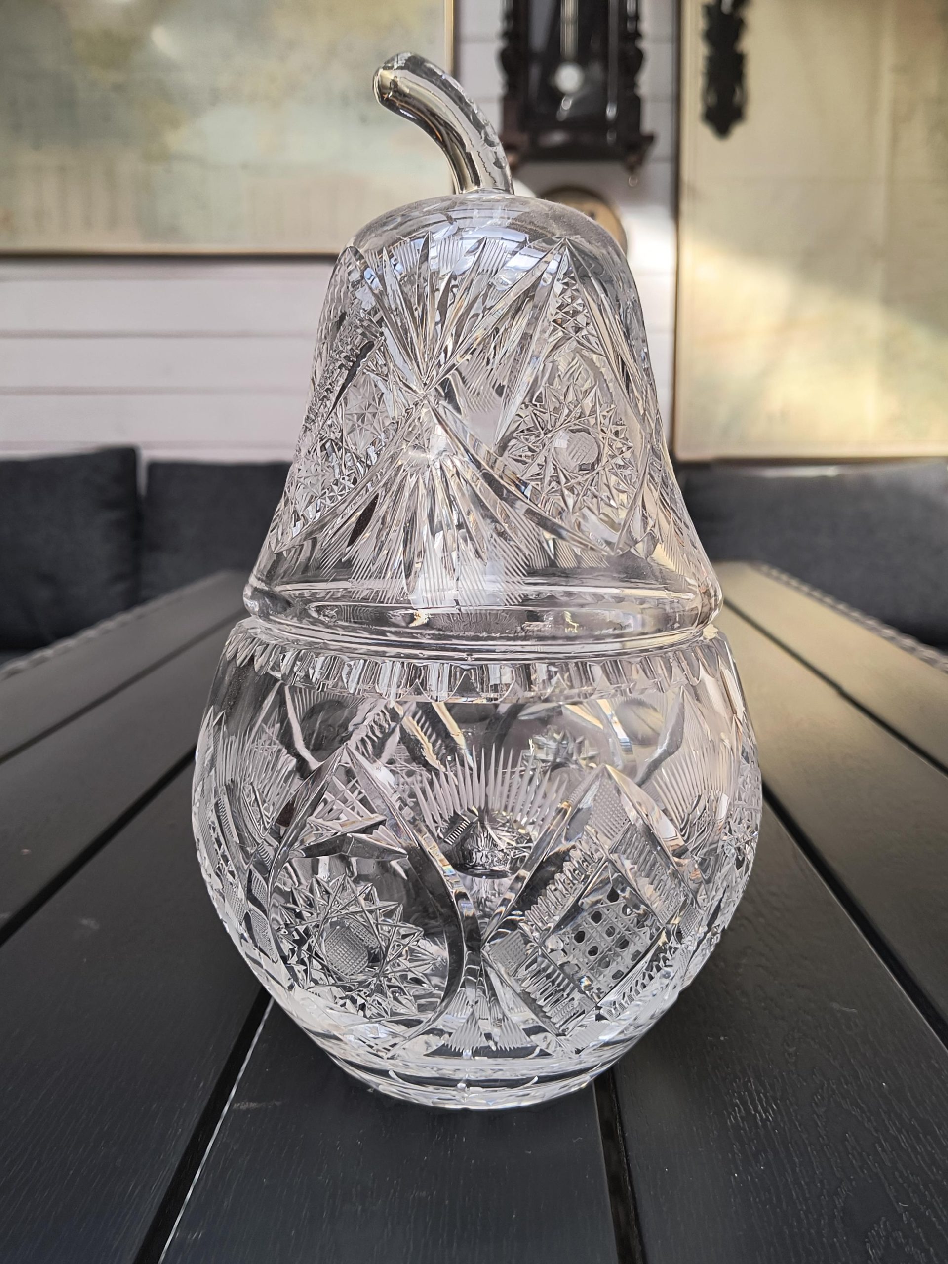 Pojemnik kryształowy - gruszka