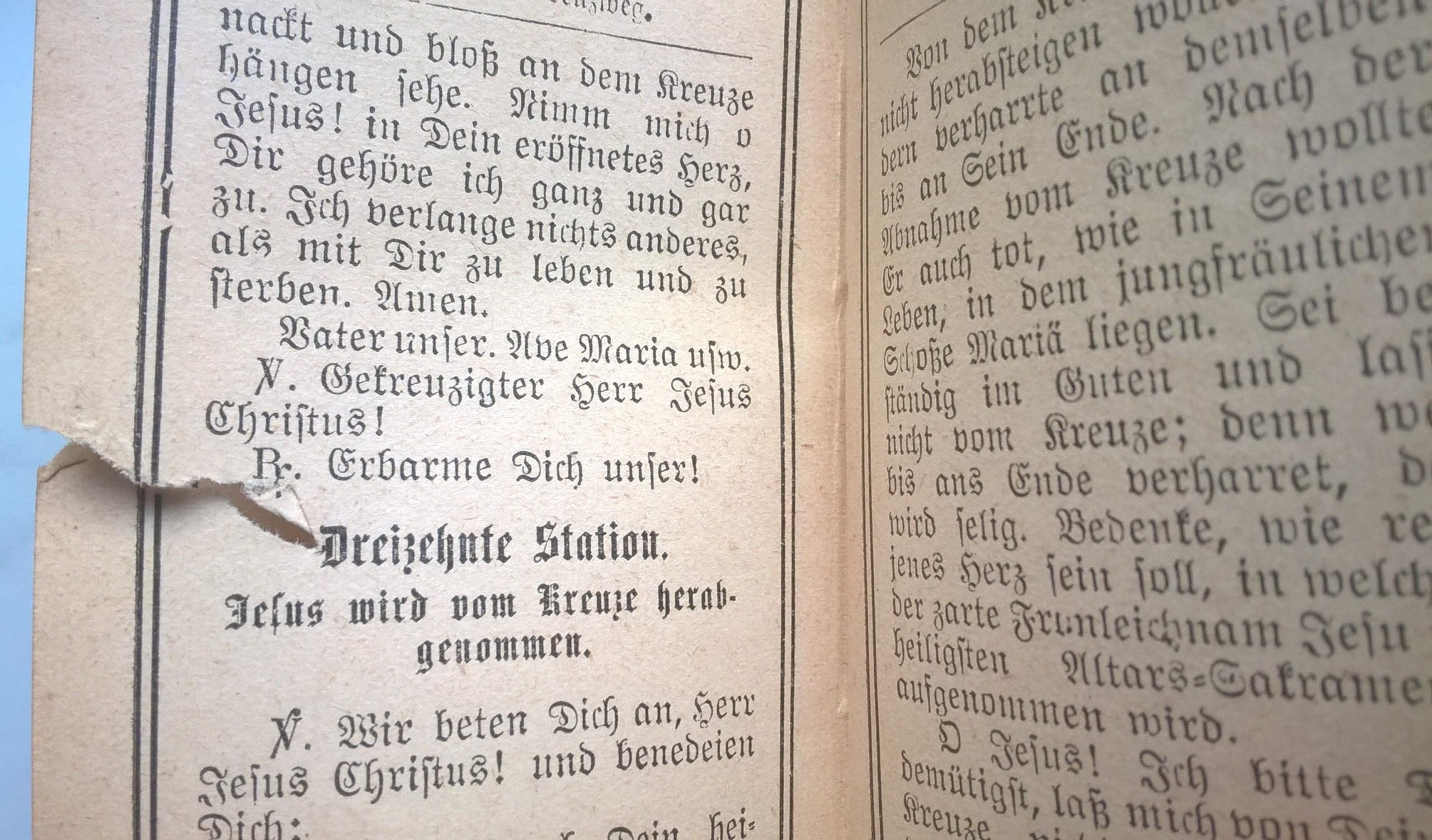 Stara książeczka modlitewna w języku niemieckim