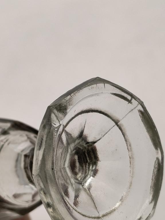 Kieliszek do wódki, z grubego szkła - karczmiak