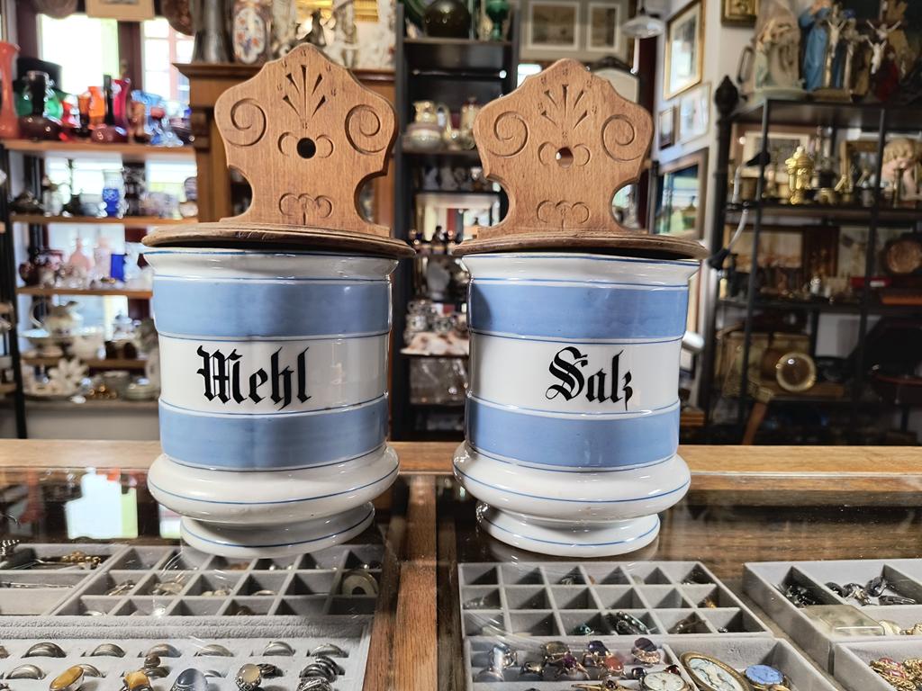 Stare pojemniki kuchenne - okres międzywojenny