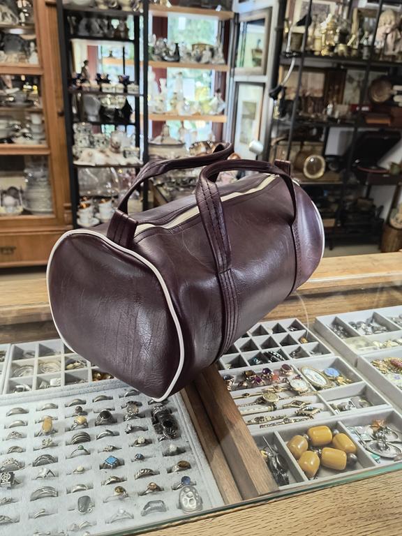 Oryginalna torba z hotelu The Royal Hawaiian w Honolulu na Hawajach