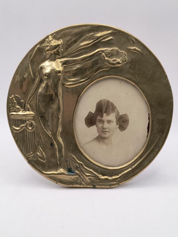 Ramka stojąca na zdjęcie – secesja