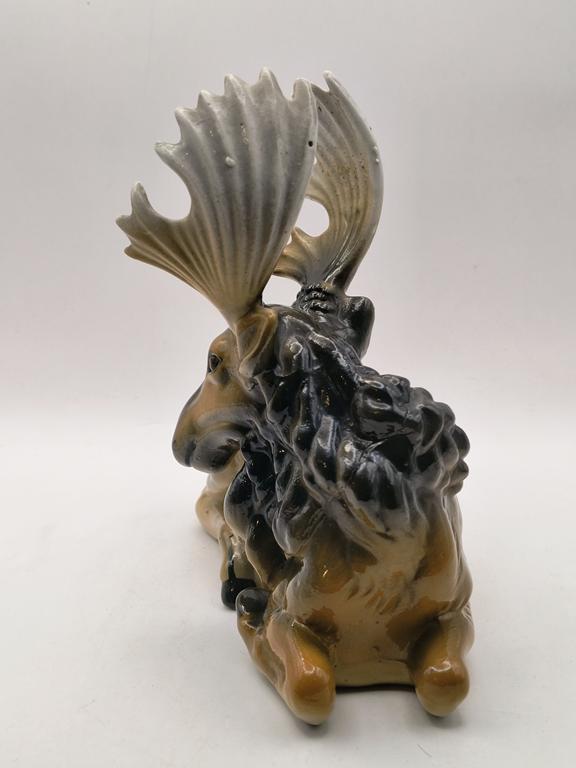 Figurka porcelanowa - Leżący Łoś - "STEATYT" Katowice